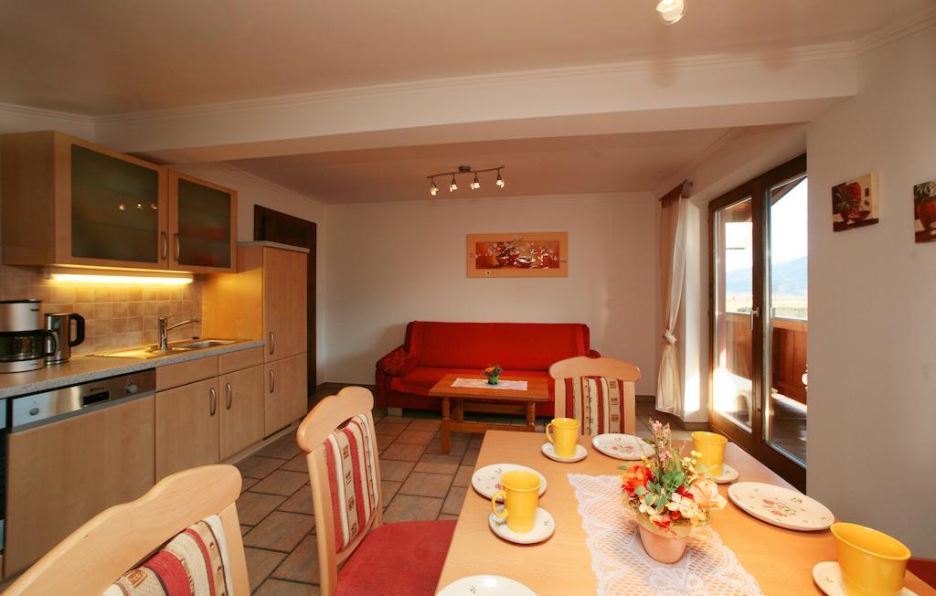 Appartement Perfeller Piesendorf Zimmer foto